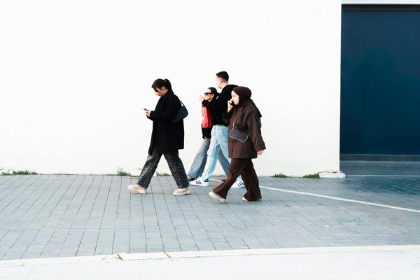 Elevate your work look: stylish ways to wear a fringe jacket for a polished office vibe